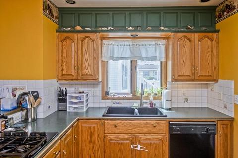 114 Francis St, Springfield, MA 01104 photo 10