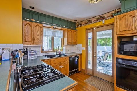 114 Francis St, Springfield, MA 01104 photo 9