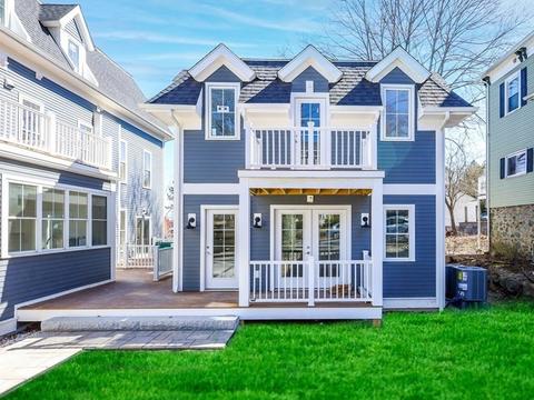 68 Chestnut St #5, Newton, MA 02465