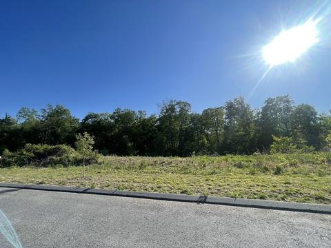 11 Bella Vista Drive, East Longmeadow, MA 01028