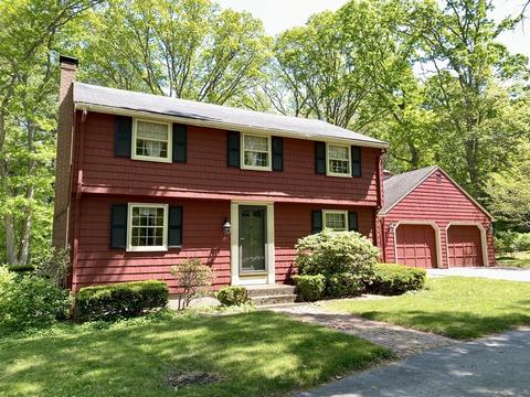 100 High Plain St, Walpole, MA 02081