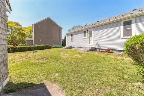 32 Lafayette, Bourne, MA 02532 photo 4