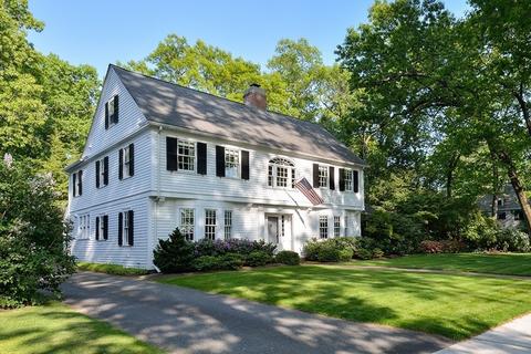 15 Durham Rd, Longmeadow, MA 01106