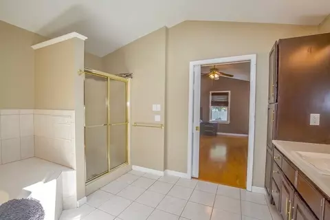 103 Northway Dr, Springfield, MA 01119 photo 19