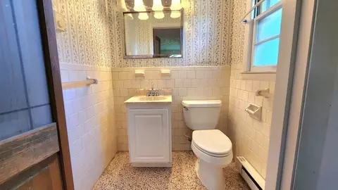 34 Colonial Rd, Worcester, MA 01602 photo 25