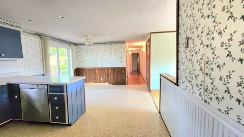 34 Colonial Rd, Worcester, MA 01602 photo 20