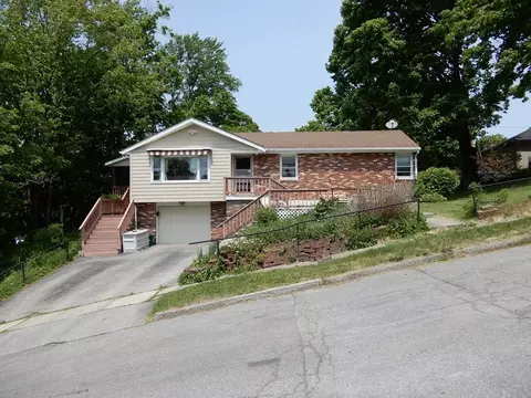 34 Colonial Rd, Worcester, MA 01602 photo 3
