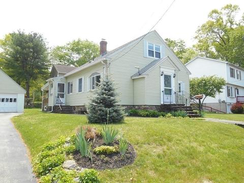 58 Jennings St, Worcester, MA 01604