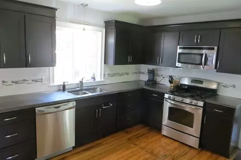 2 Knox St, Worcester, MA 01603 photo 5