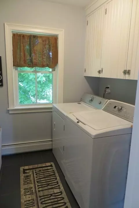2 Knox St, Worcester, MA 01603 photo 23