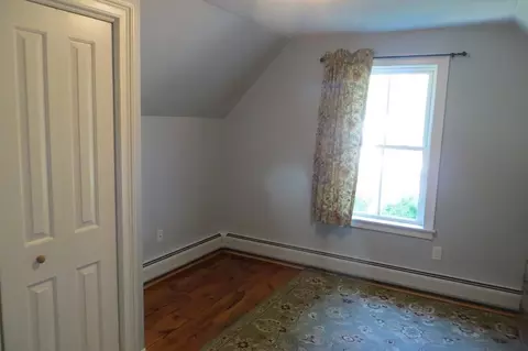 2 Knox St, Worcester, MA 01603 photo 17