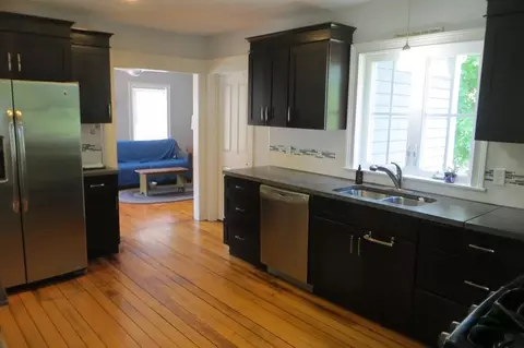 2 Knox St, Worcester, MA 01603 photo 7