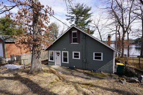 360 Oakridge Ave, North Attleboro, MA 02760