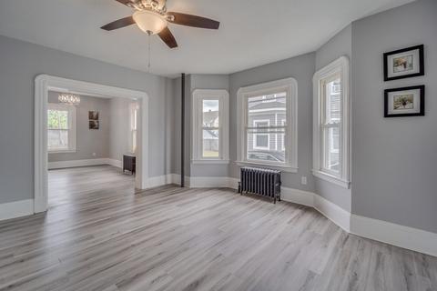 114 Mooreland St, Springfield, MA 01104 photo 17