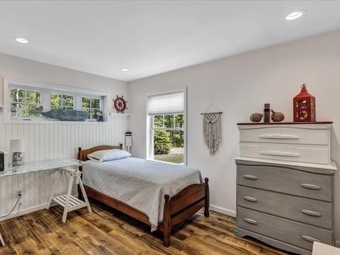 300 Mashpee Neck Rd, Mashpee, MA 02649 photo 17