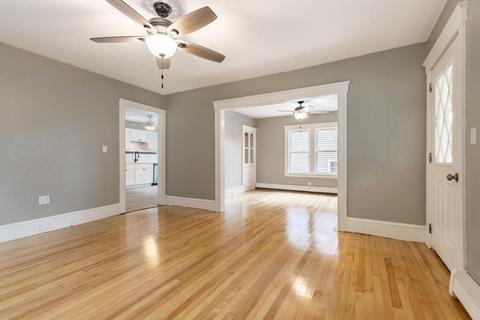 9 Glade St, Worcester, MA 01610 photo 4