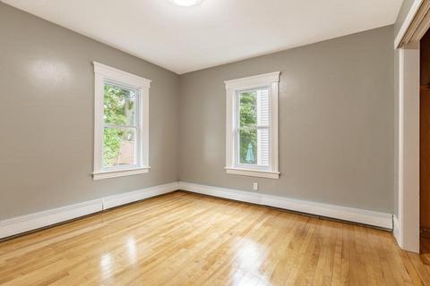9 Glade St, Worcester, MA 01610 photo 16