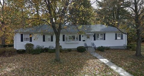 24 Franks Dr, Holyoke, MA 01040