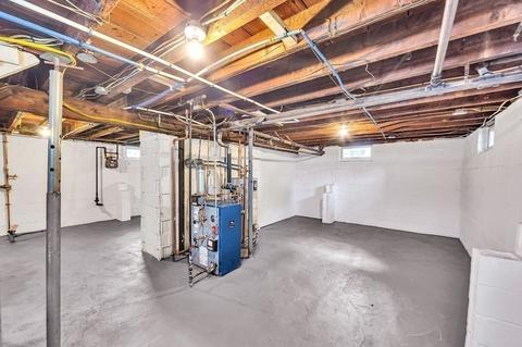 853 Armory St, Springfield, MA 01104 photo 32