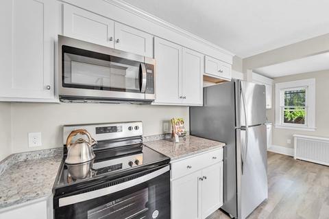 853 Armory St, Springfield, MA 01104 photo 8
