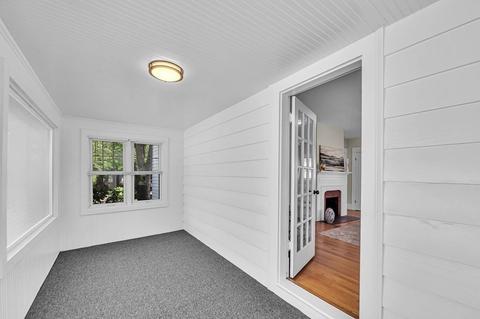 853 Armory St, Springfield, MA 01104 photo 7