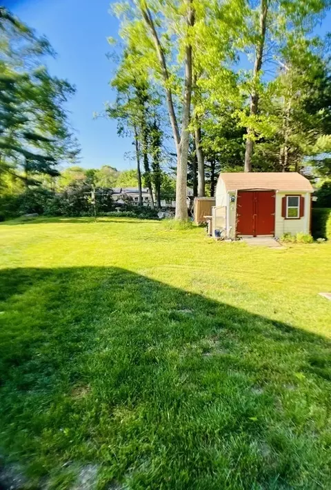 57 Wheaton Dr, Attleboro, MA 02703 photo 5