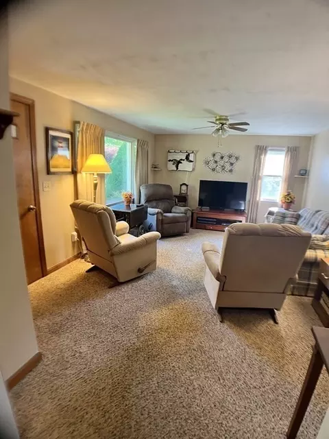 57 Wheaton Dr, Attleboro, MA 02703 photo 11