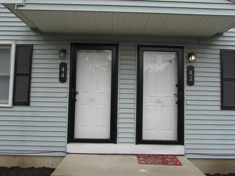 42-44 Wrentham Rd, Springfield, MA 01119 photo 4