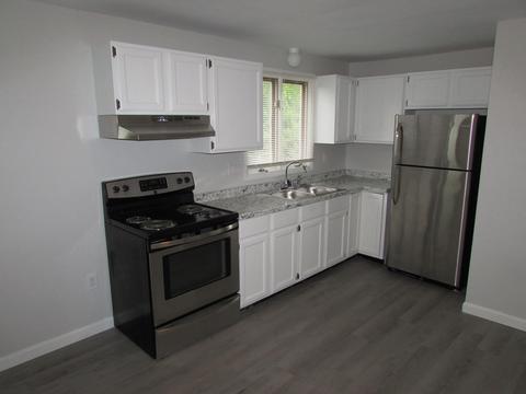 42-44 Wrentham Rd, Springfield, MA 01119 photo 11