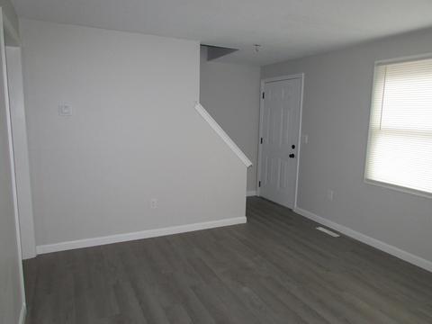 42-44 Wrentham Rd, Springfield, MA 01119 photo 16