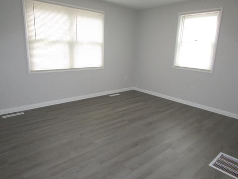 42-44 Wrentham Rd, Springfield, MA 01119 photo 15