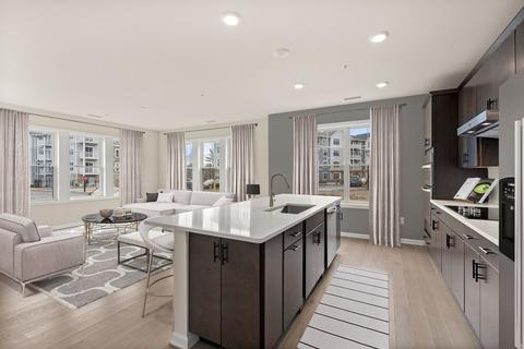 4404 Pennington Dr #4304, Walpole, MA 02081