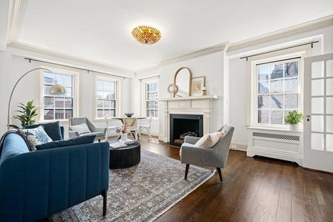 50 Commonwealth Ave #804-805, Boston, MA 02116