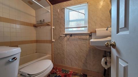 5 Dale Ave, Wareham, MA 02558 photo 7