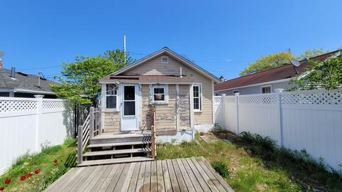 5 Dale Ave, Wareham, MA 02558 photo 2
