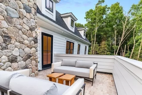 140 Whitman, Needham, MA 02492 photo 30