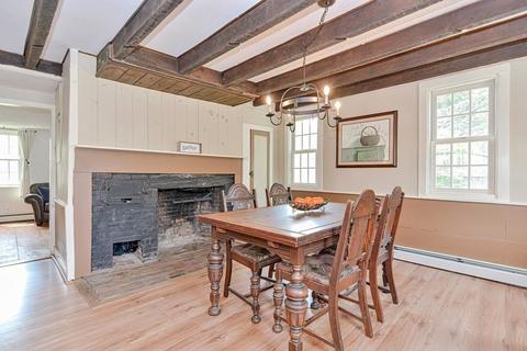 165 Main St, Upton, MA 01568 photo 11