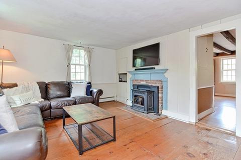 165 Main St, Upton, MA 01568 photo 21