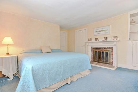 165 Main St, Upton, MA 01568 photo 30