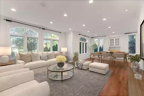 14 Cottonwood Rd, Newton, MA 02459