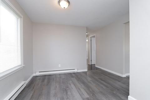 34 Brandon Ave, Springfield, MA 01119 photo 6