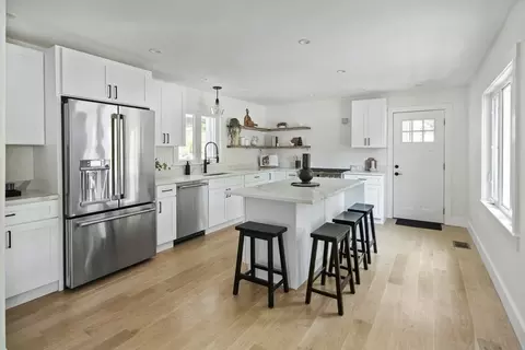 79 Lowell St, Reading, MA 01867 photo 12