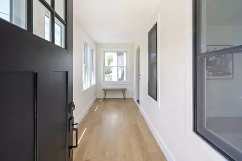 79 Lowell St, Reading, MA 01867 photo 3