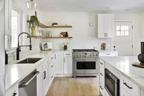 79 Lowell St, Reading, MA 01867 photo 15