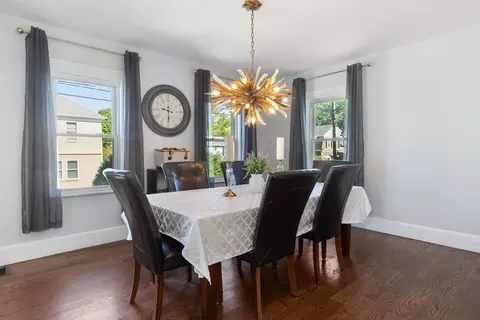 26 Chapel St, Gloucester, MA 01930 photo 11