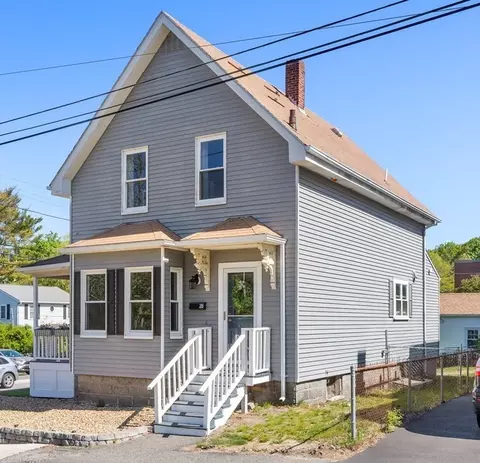 26 Chapel St, Gloucester, MA 01930 photo 28