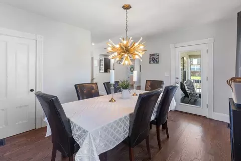 26 Chapel St, Gloucester, MA 01930 photo 12