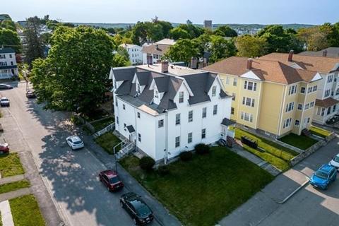 5 Palm St, Worcester, MA 01604