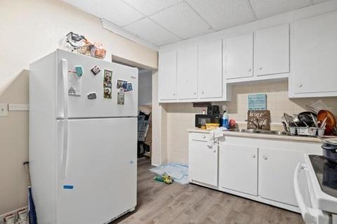 5 Palm St, Worcester, MA 01604 photo 9