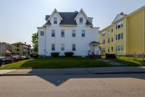 5 Palm St, Worcester, MA 01604 photo 4